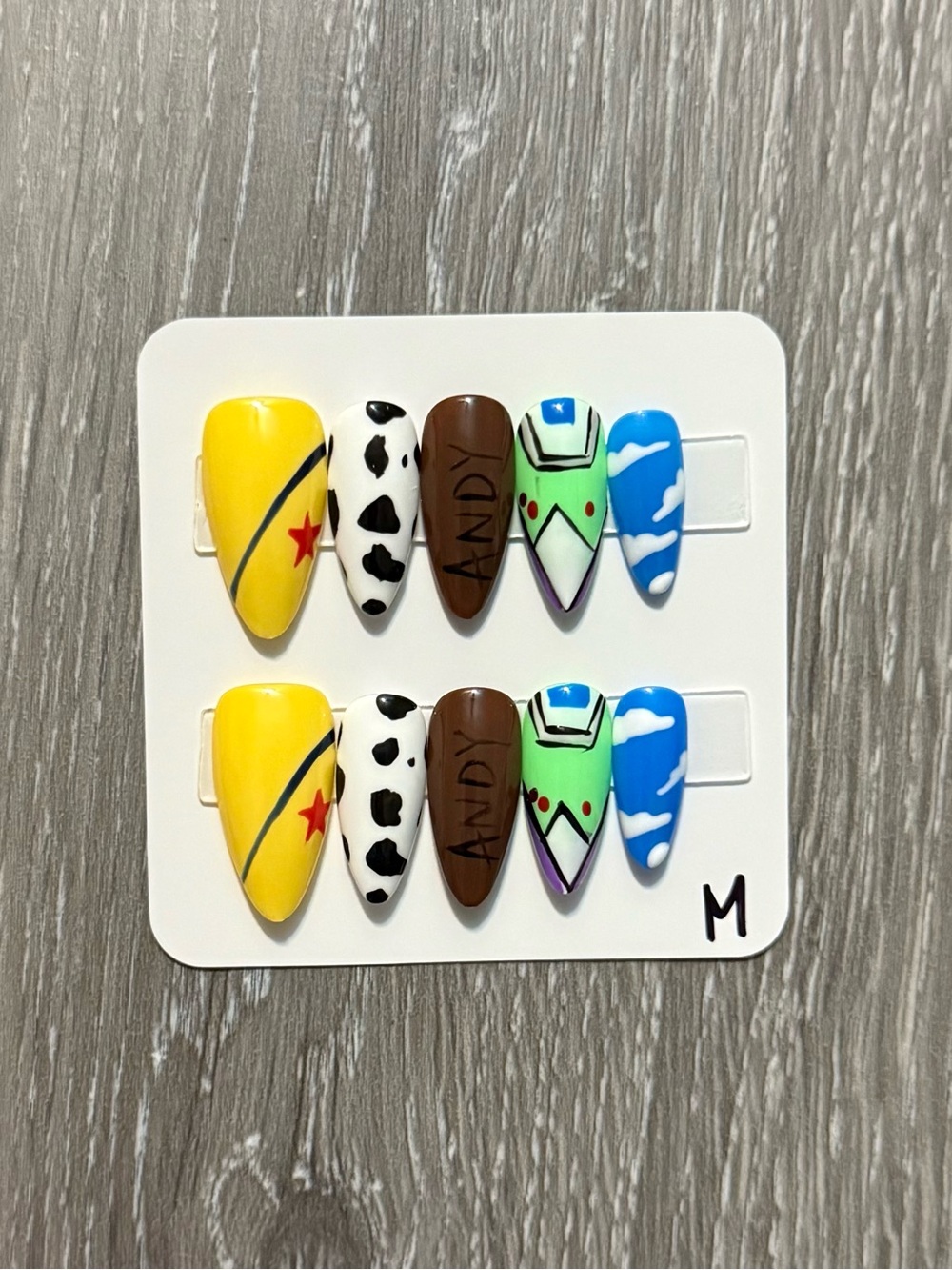 Character Inspired Nail Set - Yellow, White, Brown, Green, Blue